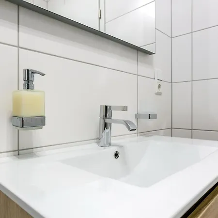 Kohlerhagen In Apartment